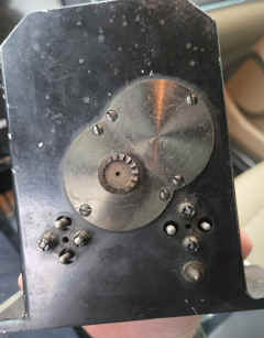 keyer-boehme-5e-2508-02.jpg (83998 bytes)