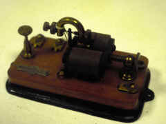 4903.jpg (2906292 bytes)