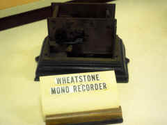 4908.jpg (2991604 bytes)