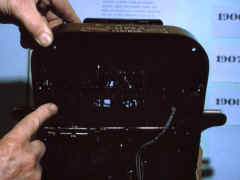 4930.jpg (2561116 bytes)