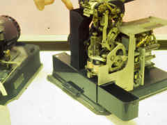 4993.jpg (2949995 bytes)