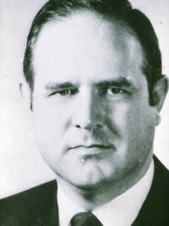 5113.jpg (3507694 bytes)