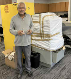 IMG_2172.JPG (4477519 bytes)