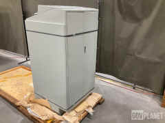 tt333-auction-03.jpg (626269 bytes)