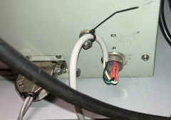 ugc136-ac-conn.jpg (2169172 bytes)